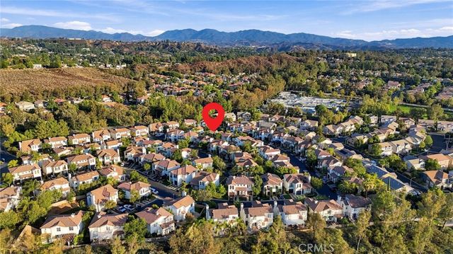23301 Anacapa, Valencia, CA 91354