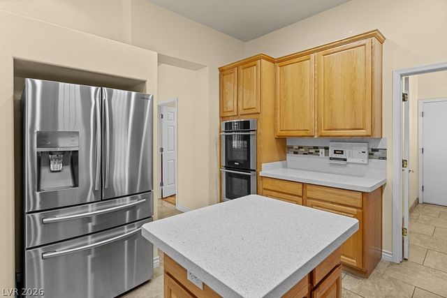 2006 Poppywood Avenue, Henderson, NV 89012