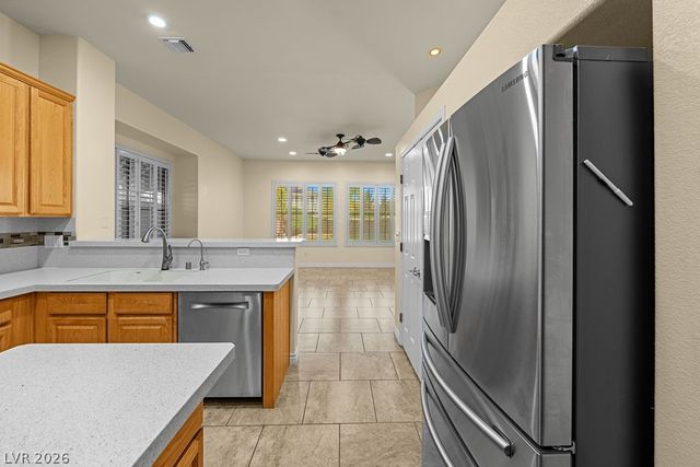 2006 Poppywood Avenue, Henderson, NV 89012