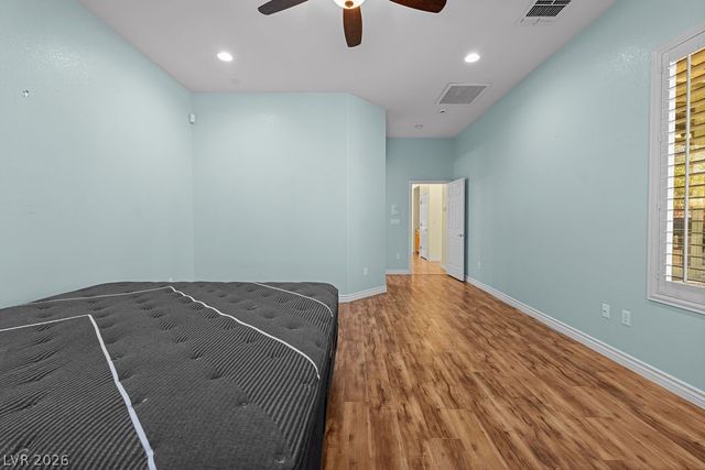 2006 Poppywood Avenue, Henderson, NV 89012