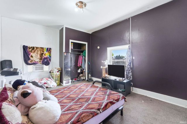 736 Woodlawn Avenue, Huntington, IN 46750