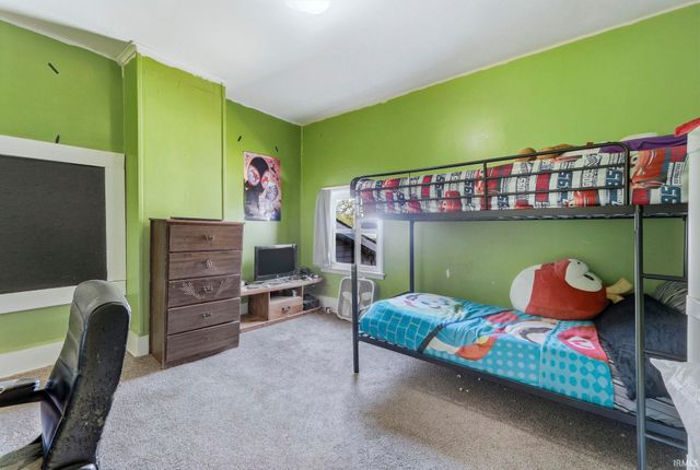 736 Woodlawn Avenue, Huntington, IN 46750