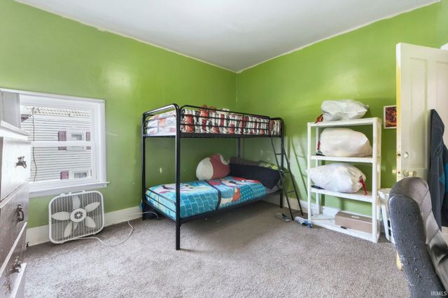 736 Woodlawn Avenue, Huntington, IN 46750