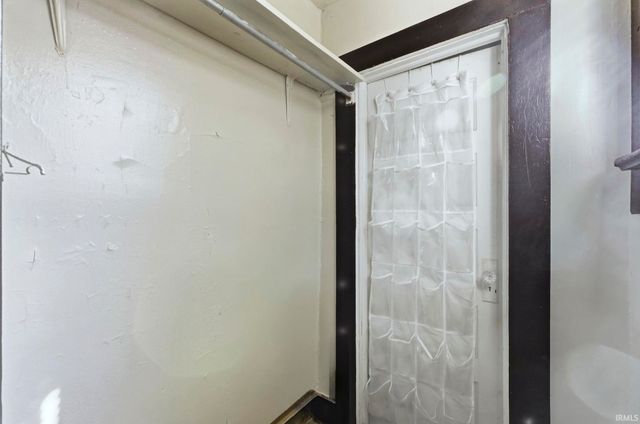 736 Woodlawn Avenue, Huntington, IN 46750