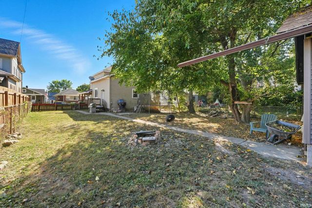 736 Woodlawn Avenue, Huntington, IN 46750