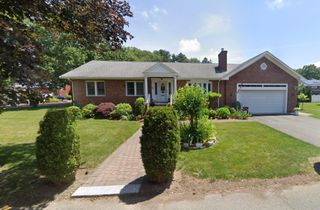 23 Laurine Rd, Saugus, MA 01906