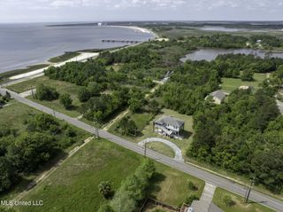 5055 Ioor Avenue, Bay Saint Louis, MS 39520