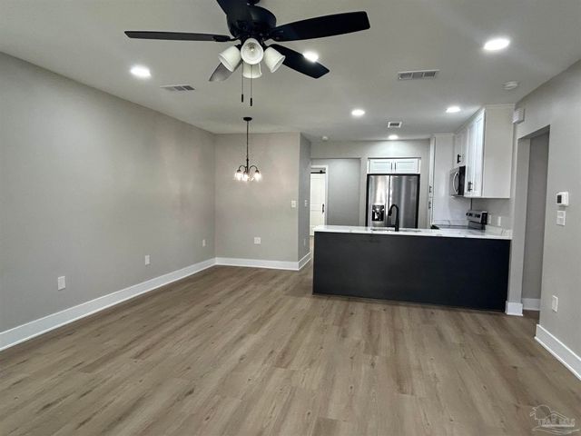 721 W Jordan St, Pensacola, FL 32501