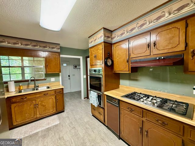 3978 WC Hodges Road, Statesboro, GA 30461