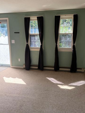 300 Falmouth Road APT 19C, Mashpee, MA 02649