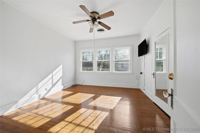 352 N Pine Street, Nowata, OK 74048