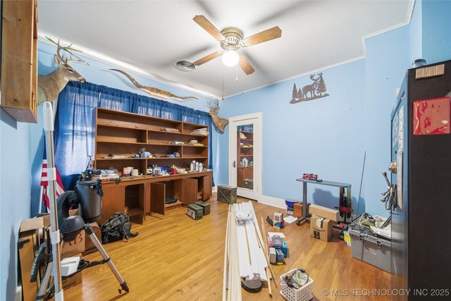 352 N Pine Street, Nowata, OK 74048