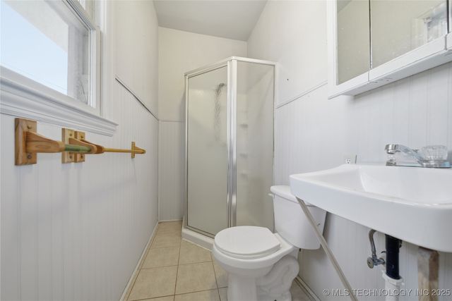 352 N Pine Street, Nowata, OK 74048