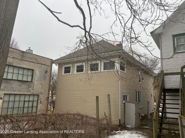 433 N Butler Boulevard, Lansing, MI 48915