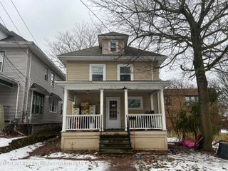 433 N Butler Boulevard, Lansing, MI 48915