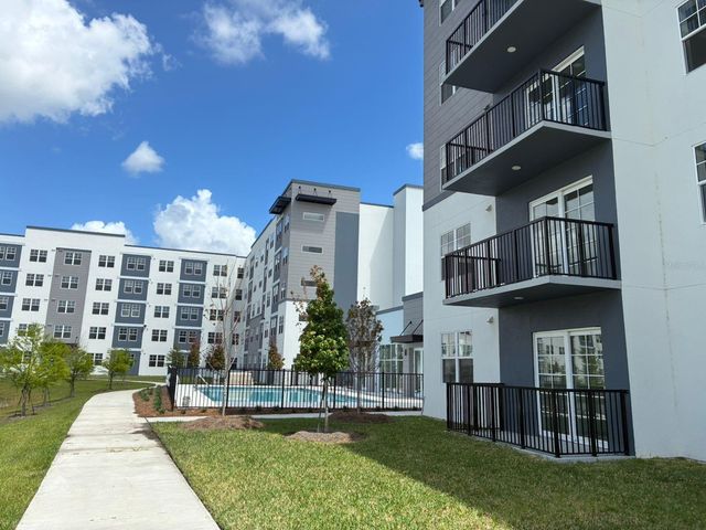 5587 MILLENIA PARK BOULEVARD 301, Orlando, FL 32839