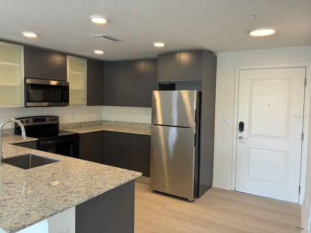 5587 MILLENIA PARK BOULEVARD 301, Orlando, FL 32839