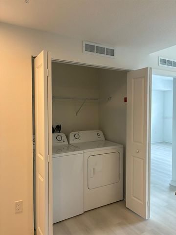 5587 MILLENIA PARK BOULEVARD 301, Orlando, FL 32839