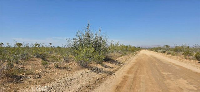 0 175th St E W14, Llano, CA 93591