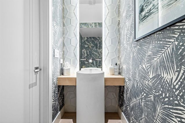 1022 Langer Way, Delray Beach, FL 33483