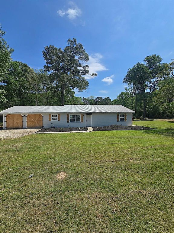 40 Bounds Lane, Huffman, TX 77336