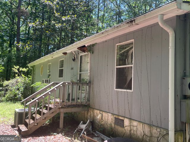19 Peachtree Lake Drive, Sharpsburg, GA 30277