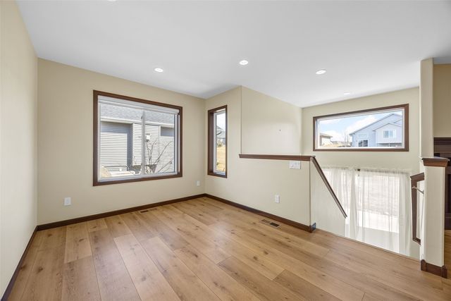 3965 Peridot Dr, Marion, IA 52302