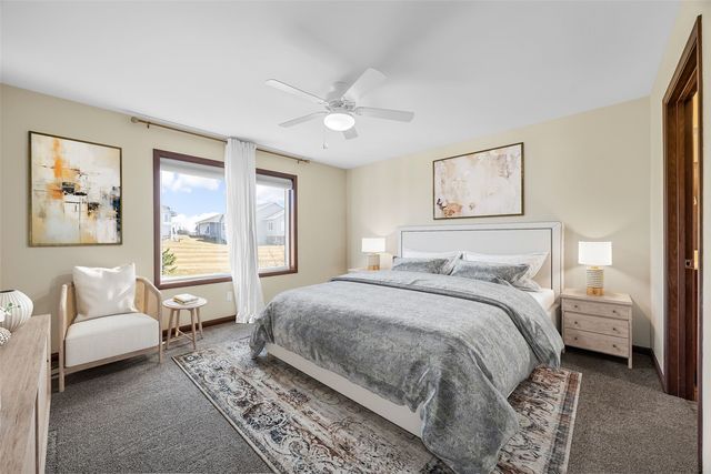 3965 Peridot Dr, Marion, IA 52302