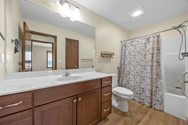 3965 Peridot Dr, Marion, IA 52302