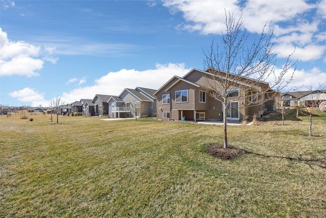 3965 Peridot Dr, Marion, IA 52302