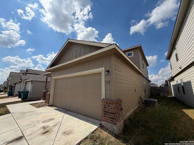 715 wild olive, San Antonio, TX 78219