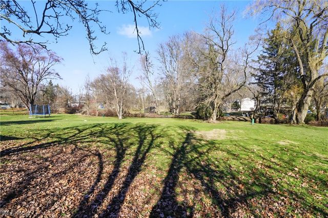 1067 Erin Drive, Kent, OH 44240