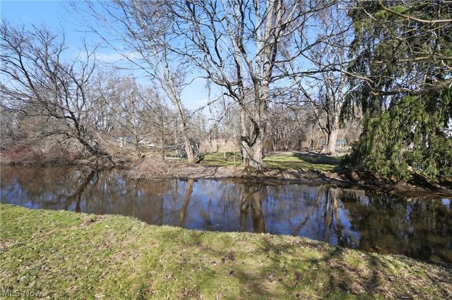 1067 Erin Drive, Kent, OH 44240