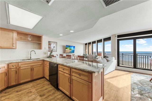 6649 Seacomber Dr 306, Port Aransas, TX 78373