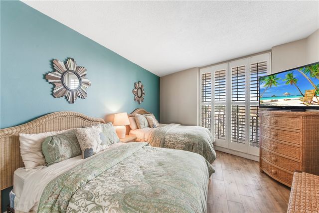 6649 Seacomber Dr 306, Port Aransas, TX 78373