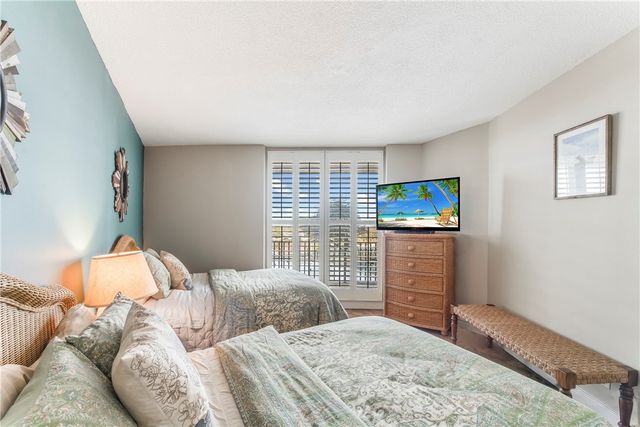 6649 Seacomber Dr 306, Port Aransas, TX 78373