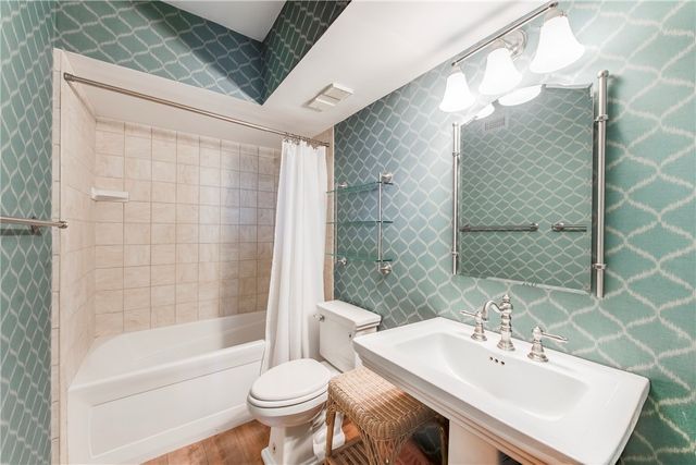 6649 Seacomber Dr 306, Port Aransas, TX 78373