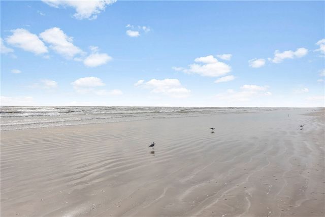 6649 Seacomber Dr 306, Port Aransas, TX 78373