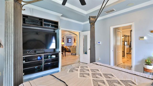 911 FALLBROOKE AVENUE, Deltona, FL 32725