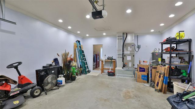 911 FALLBROOKE AVENUE, Deltona, FL 32725