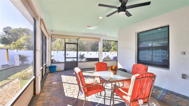 911 FALLBROOKE AVENUE, Deltona, FL 32725