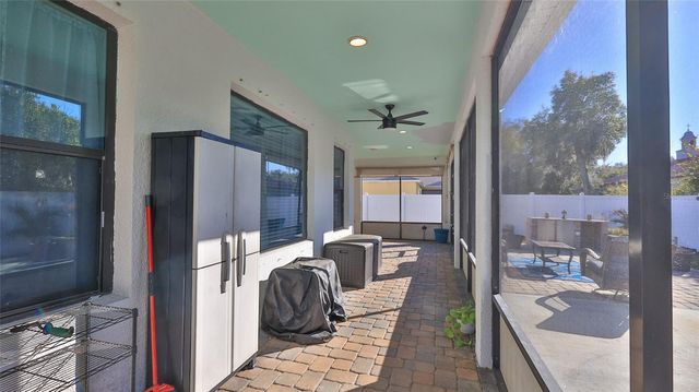 911 FALLBROOKE AVENUE, Deltona, FL 32725