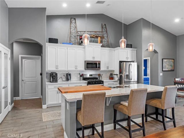 18630 Plumas Street, Hesperia, CA 92345