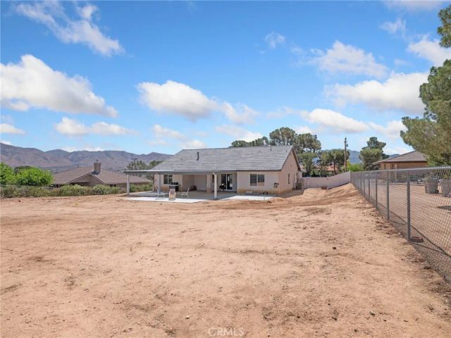 18630 Plumas Street, Hesperia, CA 92345