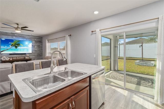 410 KESTREL DRIVE, Groveland, FL 34736