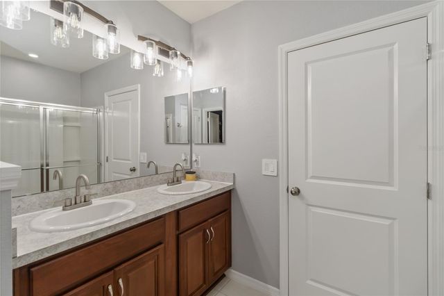 410 KESTREL DRIVE, Groveland, FL 34736