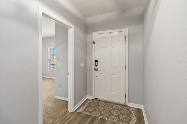 410 KESTREL DRIVE, Groveland, FL 34736