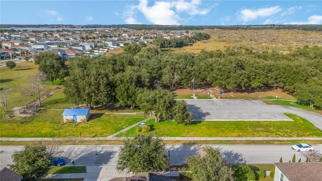 410 KESTREL DRIVE, Groveland, FL 34736