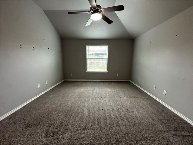 2217 Mangrove Dr, Portland, TX 78374