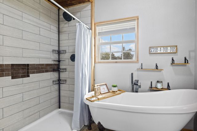 1018 County Road 4287, Winnsboro, TX 75494